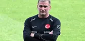 Ünlü yorumcu, 
