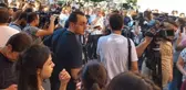 Azerbaycan'ın başlattığı operasyon sonrası Ermeniler hükümet konağı önünde toplandı