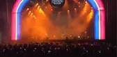 Red Bull Jukebox Sahnesi'nde seyirciler konserin akışına karar verdi