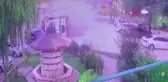 Elazığ'da virajı alamayan kamyon devrildi, 5 kişi yaralandı