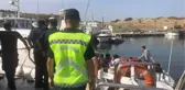 Çanakkale'de 25 kaçak göçmen yakalandı, kaptan hastaneye kaldırıldı