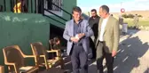 Cumhurbaşkanı Erdoğan, Binali Yıldırım ve diğerleri... Kravat tutkunu adam 64 yılda yaklaşık 2 bin kravat biriktirdi