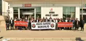 Adana Barosu Üyesi Avukatlar, Bodrum'da Meslektaşlarının Öldürülmesine Tepki Gösterdi