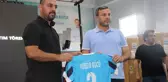 Yüreğir Belediyesi Amatör Spor Kulüplerine 1 Milyon TL Değerinde Yardım Yaptı