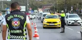 Eminönü'nde Taksilere Denetim: Fahiş Fiyat ve Emniyet Kemeri İhlali