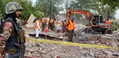 Geçen hafta 50 kişinin öldüğü bombalı saldırı sonrası Pakistan hükümeti ülkede bulunan 1.7 milyon Afgan'ın ülkeyi terk etmesi emri verdi.