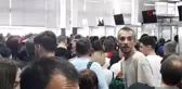 Sarp Sınır Kapısı'nda Gürcistan'a geçişte uzun kuyruklar oluştu