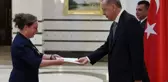 Aylar önce Cumhurbaşkanı Erdoğan'a güven mektubu sunan büyükelçi, apar topar Türkiye'den ayrıldı