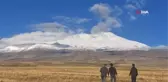 Süphan Dağı Beyaz Gelinliğini Giydi