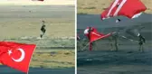Türk askerlerinin göz yaşartan bayrak hassasiyeti! Yere düşmesin diye her şeyi yaptılar