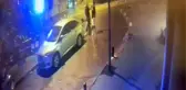 Mecidiyeköy'de alkol alan adam çakmak isteyen saldırgan tarafından tokatlandı