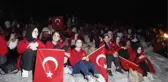 Mete Gazoz, Yanartaş Milli Parkı'nda ateşle ok yakıp atış yaptı
