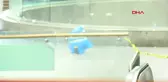 Mecidiyeköy metrobüs durağındaki şüpheli paket fünye ile patlatıldı - 2