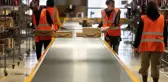 İngiltere'de istediği zammı alamayan Amazon çalışanları greve gitti