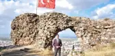 Manisa Kalesi'nde Restorasyon Çalışmaları Başladı