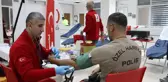 Türk Kızılay ve Edirne Emniyet Müdürlüğü Lösemili Çocuklar Haftası için kan ve kök hücre bağışı kampanyası düzenledi