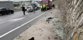 Maltepe'de otomobil istinat duvarına çarptı: 2 yaralı