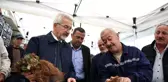 Nilüfer Belediyesi İnegazi ve Atlas Mahalleleri'nde Çilek Fidesi Dağıttı