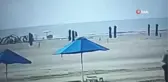 Kolombiya'da plajda yıldırım isabet eden kadın hayatını kaybetti