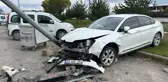 Sivas'ta fren yerine gaza basan sürücü kaza yaptı