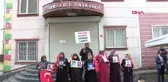 DSP Genel Başkanı Önder Aksakal, HDP önünde evlat nöbetindeki aileleri ziyaret etti