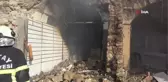 Onarılmayı bekleyen iş yerinde yangın