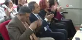 İzmir'de 60 yaş üstü öğrenciler için ders zili çaldı