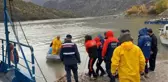 Diyarbakır'da Kayalıklardan Düşen ve Yanan Adam Kurtarıldı