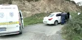Arnavutköy'de kurşunlanmış otomobilde maske bulundu