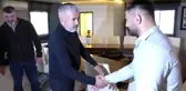 Manavgat Belediye Başkanı Şükrü Sözen, Başpehlivan Serhat Gökmen'i Ödüllendirdi