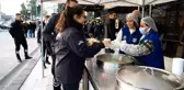 Seyhan Belediyesi Soğuk Havalarda Sıcak Çorba İkramına Başladı