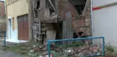 Trilye'de bazı binaların duvarlarında çökme meydana geldi