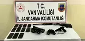 Van'da Jandarma Operasyonunda 52 Kilo Esrar Ele Geçirildi