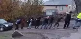 Elazığ'da trafik kazası: Devrilen araç köy sakinleri tarafından anayola çıkarıldı