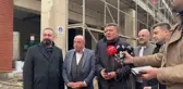CHP Milletvekili Orhan Sarıbal, Elazığ'da İBB tarafından yapılan okulu inceledi