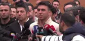 Hakemler, Meler'in Tedavi Gördüğü Hastanenin Önünde Açıklama Yaptı: 