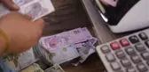 ÇALIŞAN EMEKLİLERE 5 BİN LİRA İKRAMİYE VAR MI? Çalışan emeklilere de 5000 lira verilecek mi, ne zaman yatacak, Meclisten Geçti mi?