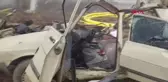 Çekiciye Arkadan Çarpan Otomobilin Sürücüsü ve Yanındaki Kişi Hayatını Kaybetti