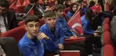 Engelli Sporcuların Ödül Töreninde Sahneye Ulaşma Sorunu