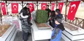 Şehit Fethi Sekin'in balmumu heykeliyle tanışan çocukların dokunaklı selamı