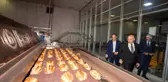İzmir Büyükşehir Belediyesi Halk Ekmek Fabrikası'nda Ekmek Fiyatını Koruyor