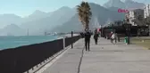 Antalya'da Ocak Ayında Denize Girenler