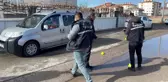 Aksaray'da park halindeki araca tüfekle ateş açıldı