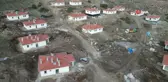 Kilis'te depremzedeler için yapılan köy evlerinin inşası sürüyor