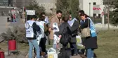 HEP-SEN Üyeleri Sağlık Bakanlığı Önünde Giyim Yardımını Protesto Etti