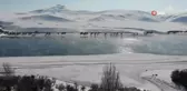 Erzincan'da soğuk havanın etkisiyle barajlar dondu