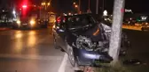 Çan'da elektrik direğine çarpan otomobil sürücüsü yaralandı