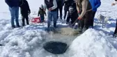Çıldır Gölü'nde Eskimo Usulü Balık Avı