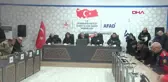 Diyarbakır'da depremde ölenler için anma programı düzenlendi