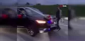 Düğün konvoyunda havaya ateş açan magandalar kamerada
